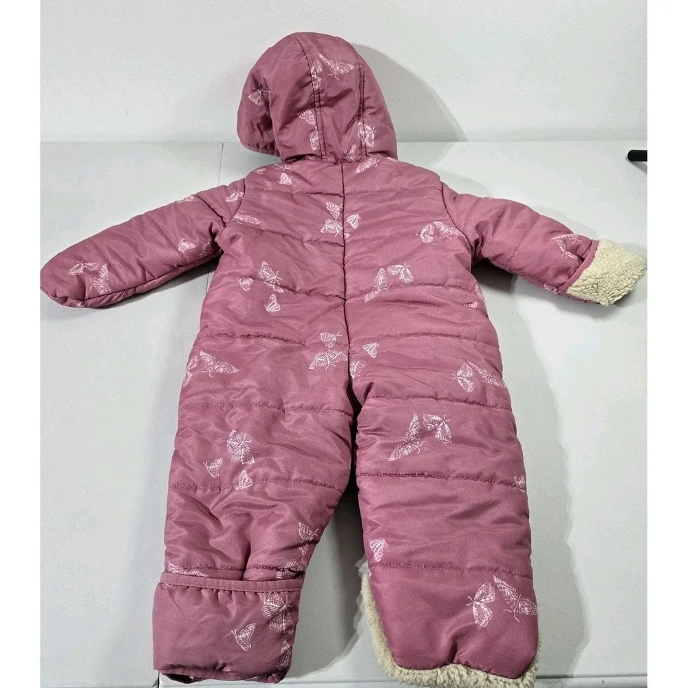Osh‎ Kosh Bgosh Girl Snow Suit  Pink Butterfly Hand & Feet Covers Sz 6-9 Months